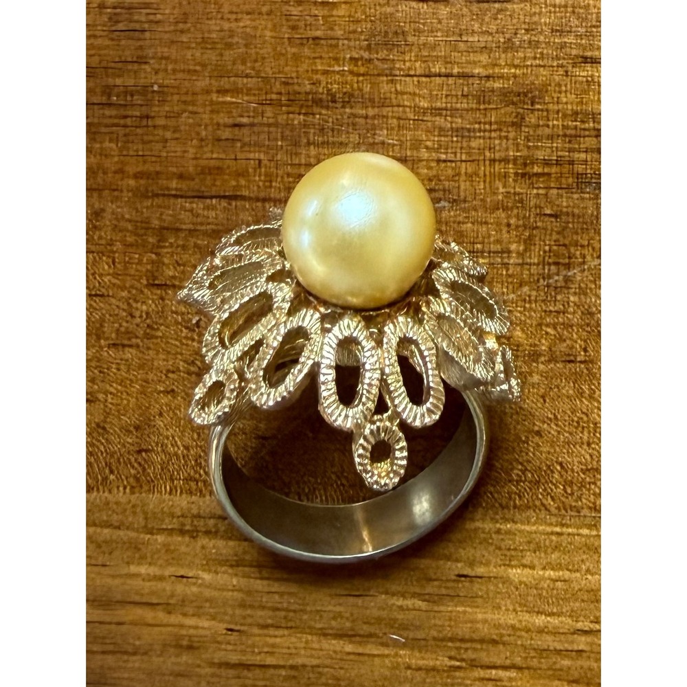 Vintage Gold‎ Tone Faux Pearl Sunburst Cocktail Ring Adjustable Statement Band